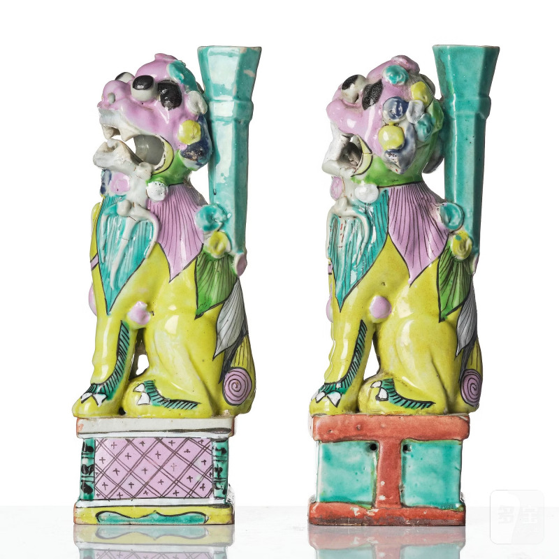 A pair of famille rose 'buddhist lion' joss stick holders, - 图6